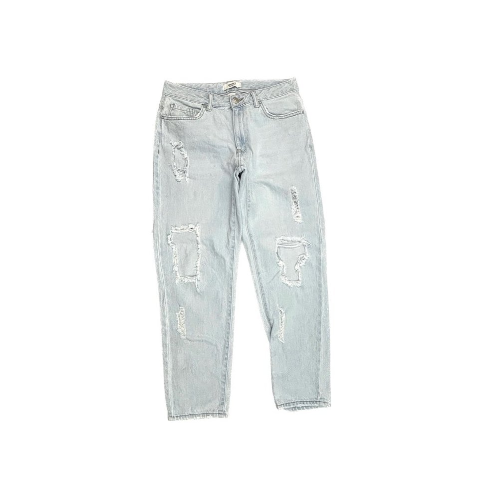 Forever 21 Distressed Boyfriend Women's size 26‎ Light Blue Denim jeans